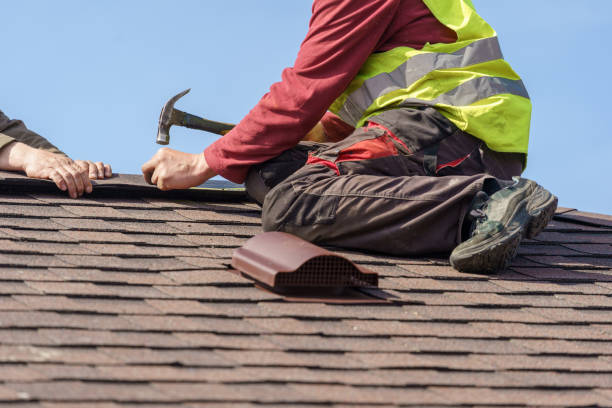 Best Emergency Roof Repair  in Queensland, MD
